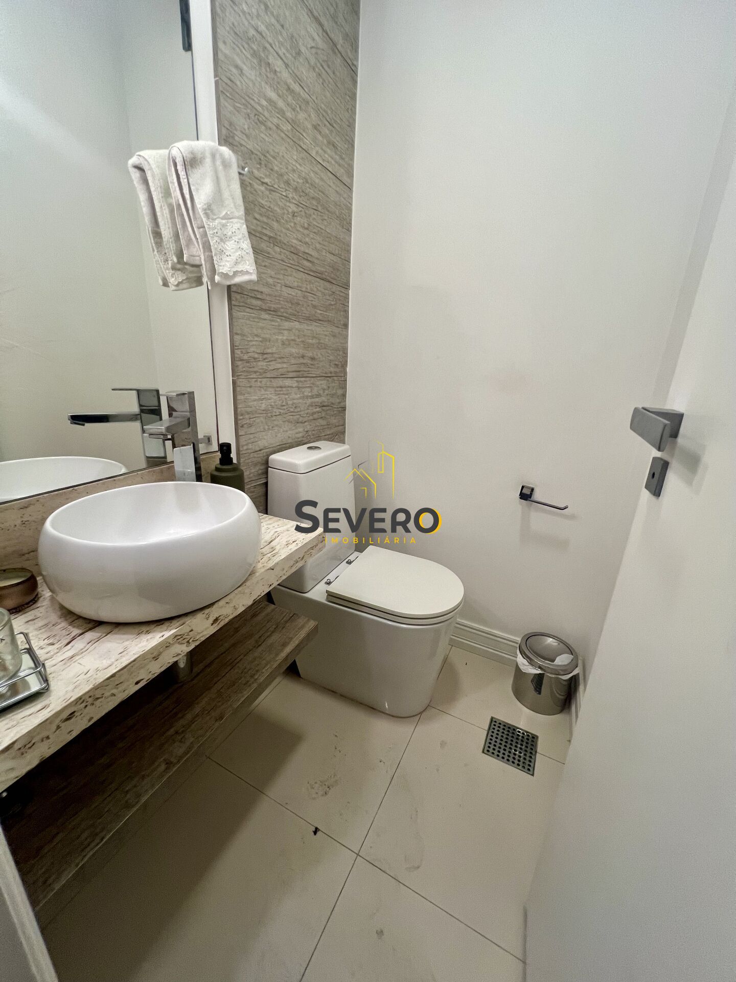 Apartamento à venda com 4 quartos, 220m² - Foto 15