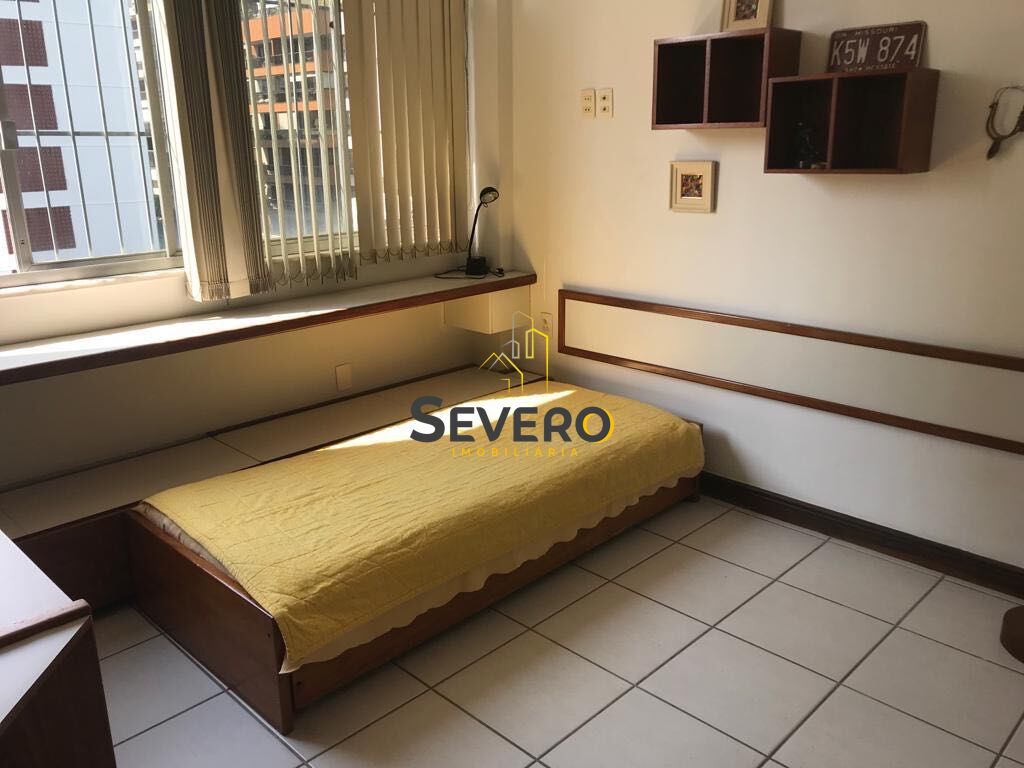 Apartamento à venda com 3 quartos, 140m² - Foto 5