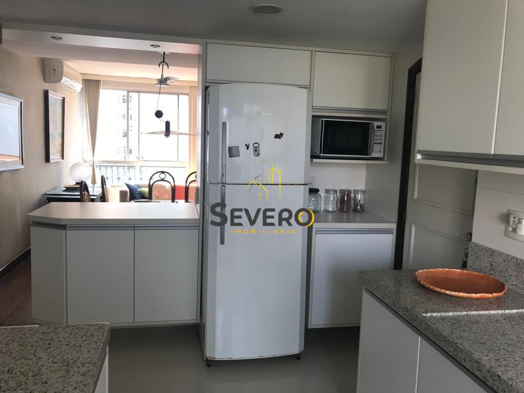 Apartamento à venda com 3 quartos, 140m² - Foto 18