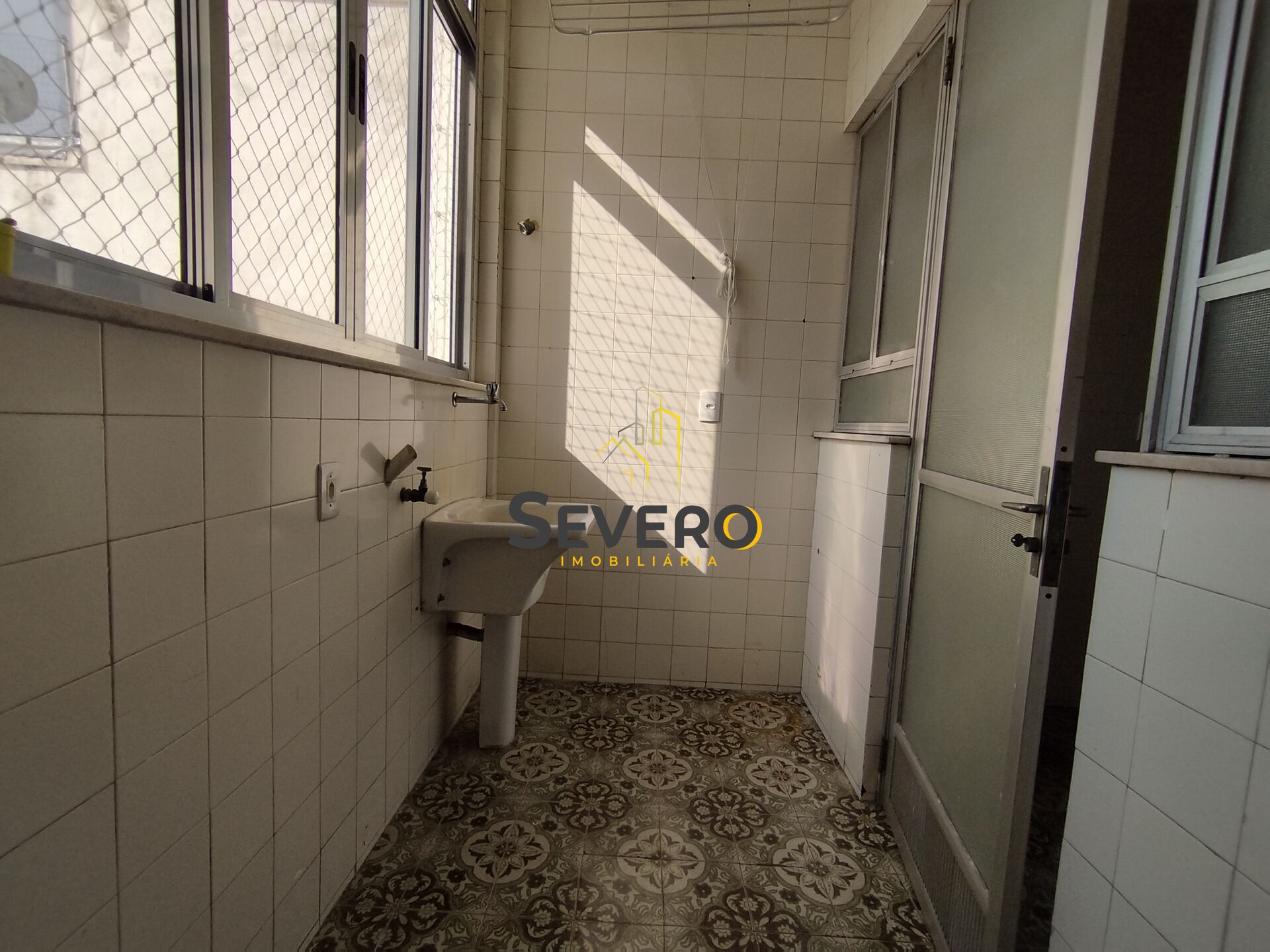 Apartamento à venda com 3 quartos, 130m² - Foto 19