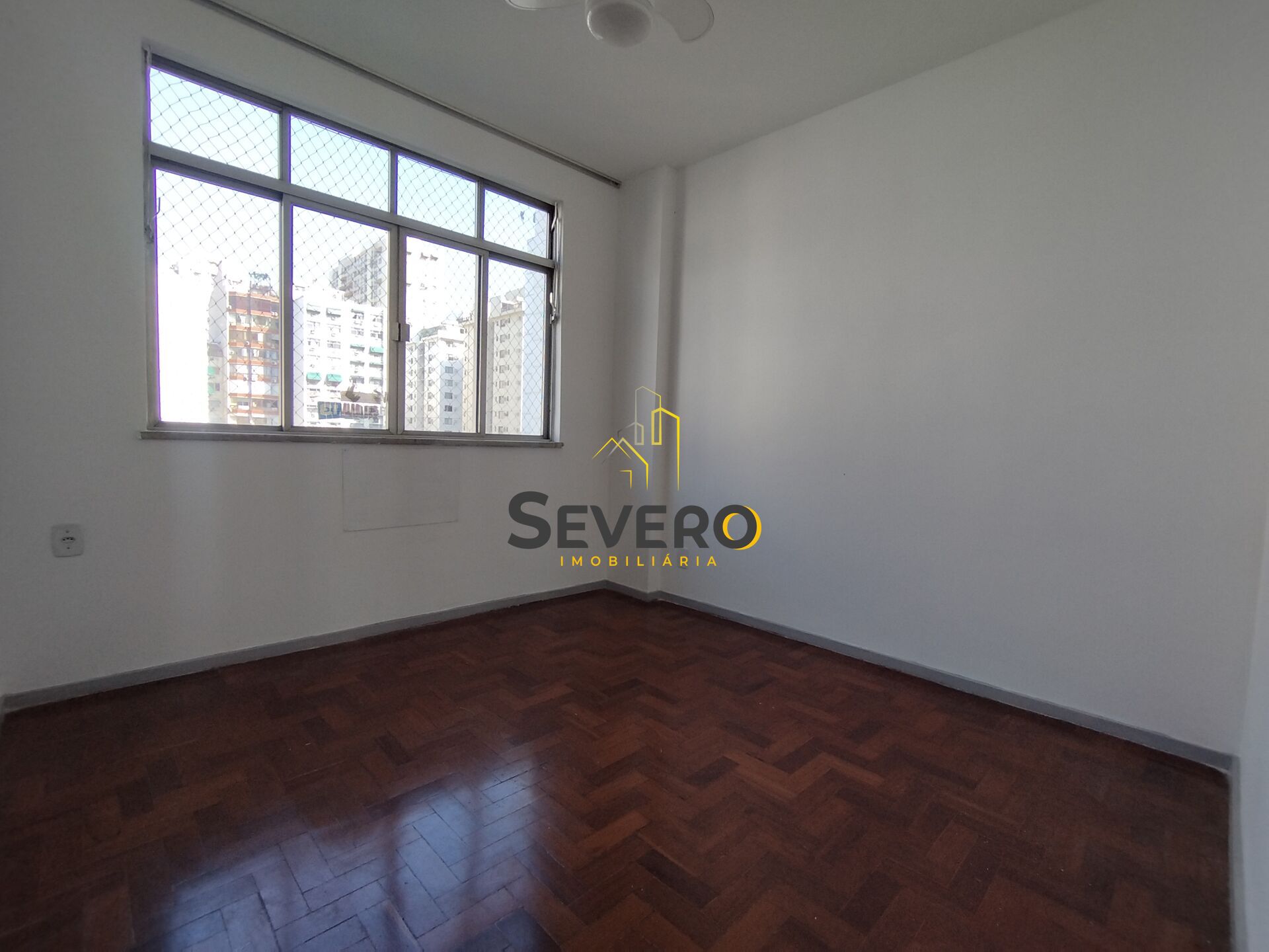 Apartamento à venda com 3 quartos, 130m² - Foto 7