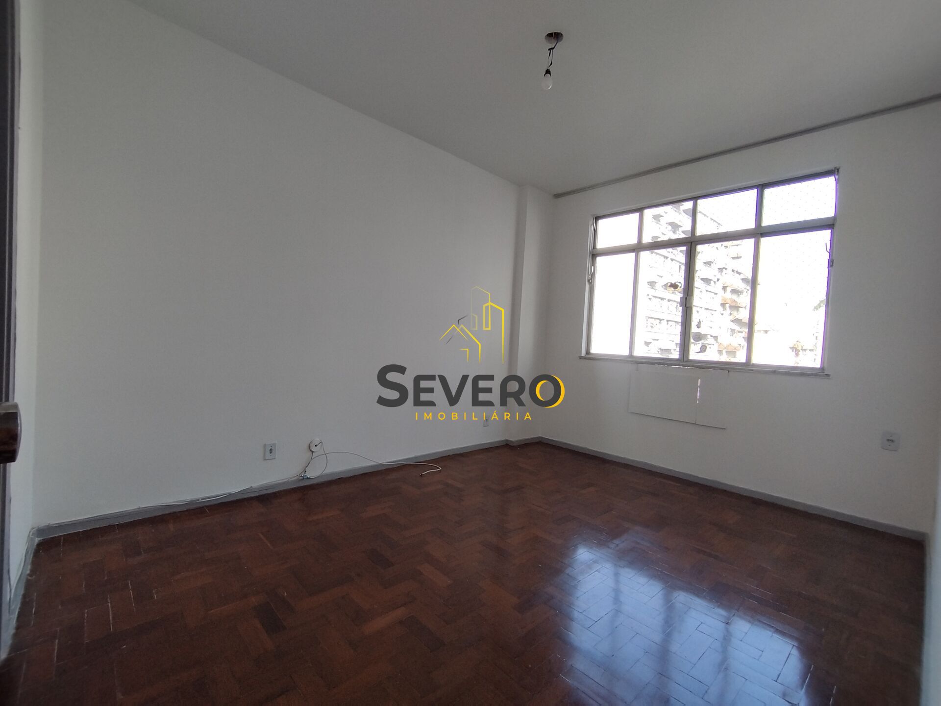 Apartamento à venda com 3 quartos, 130m² - Foto 9