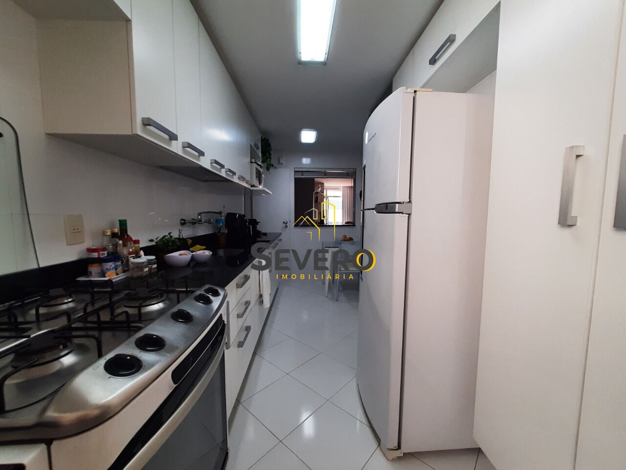 Apartamento à venda com 4 quartos, 160m² - Foto 26