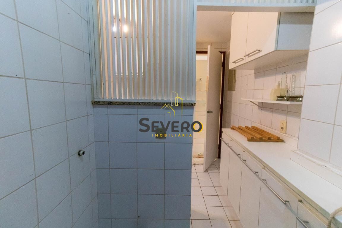 Apartamento à venda com 2 quartos, 65m² - Foto 24