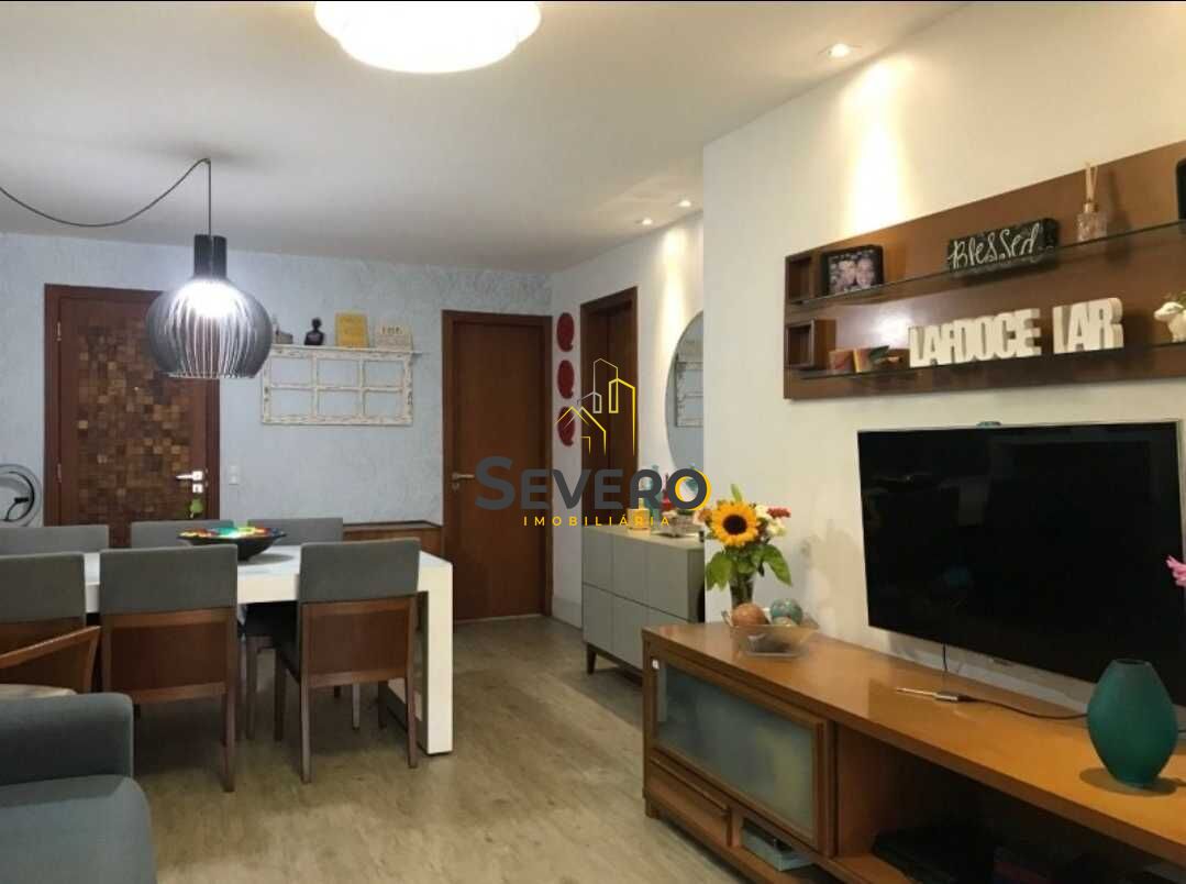 Apartamento à venda com 3 quartos, 95m² - Foto 1