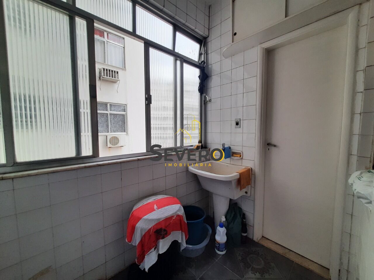 Apartamento à venda com 3 quartos, 97m² - Foto 17