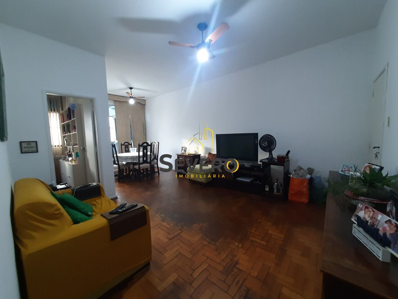 Apartamento à venda com 3 quartos, 97m² - Foto 3