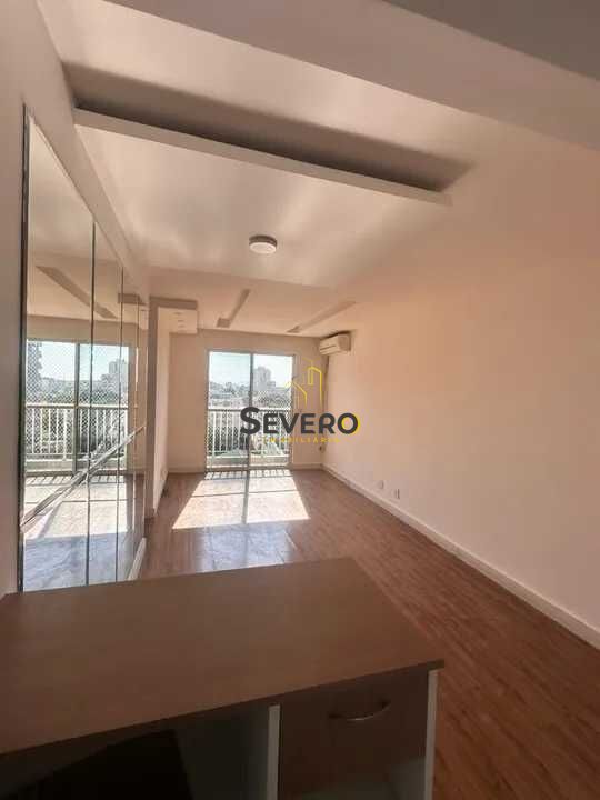 Apartamento à venda com 3 quartos, 67m² - Foto 1