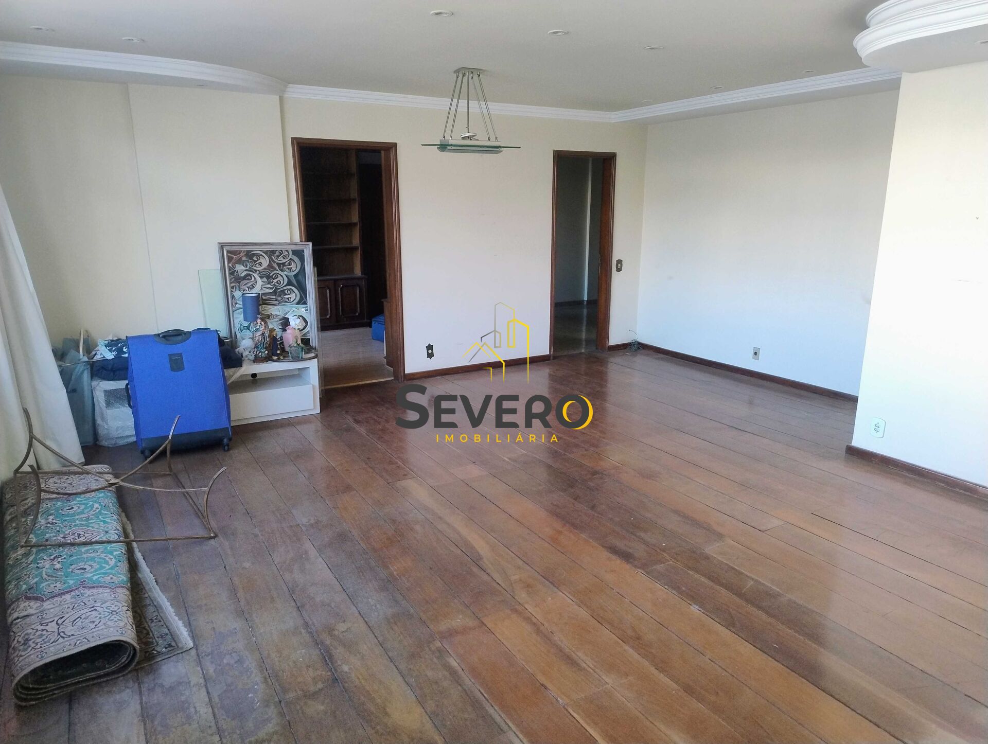 Apartamento à venda com 4 quartos, 160m² - Foto 2