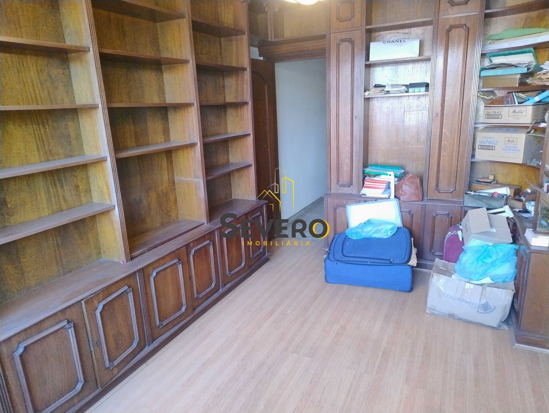 Apartamento à venda com 4 quartos, 160m² - Foto 4