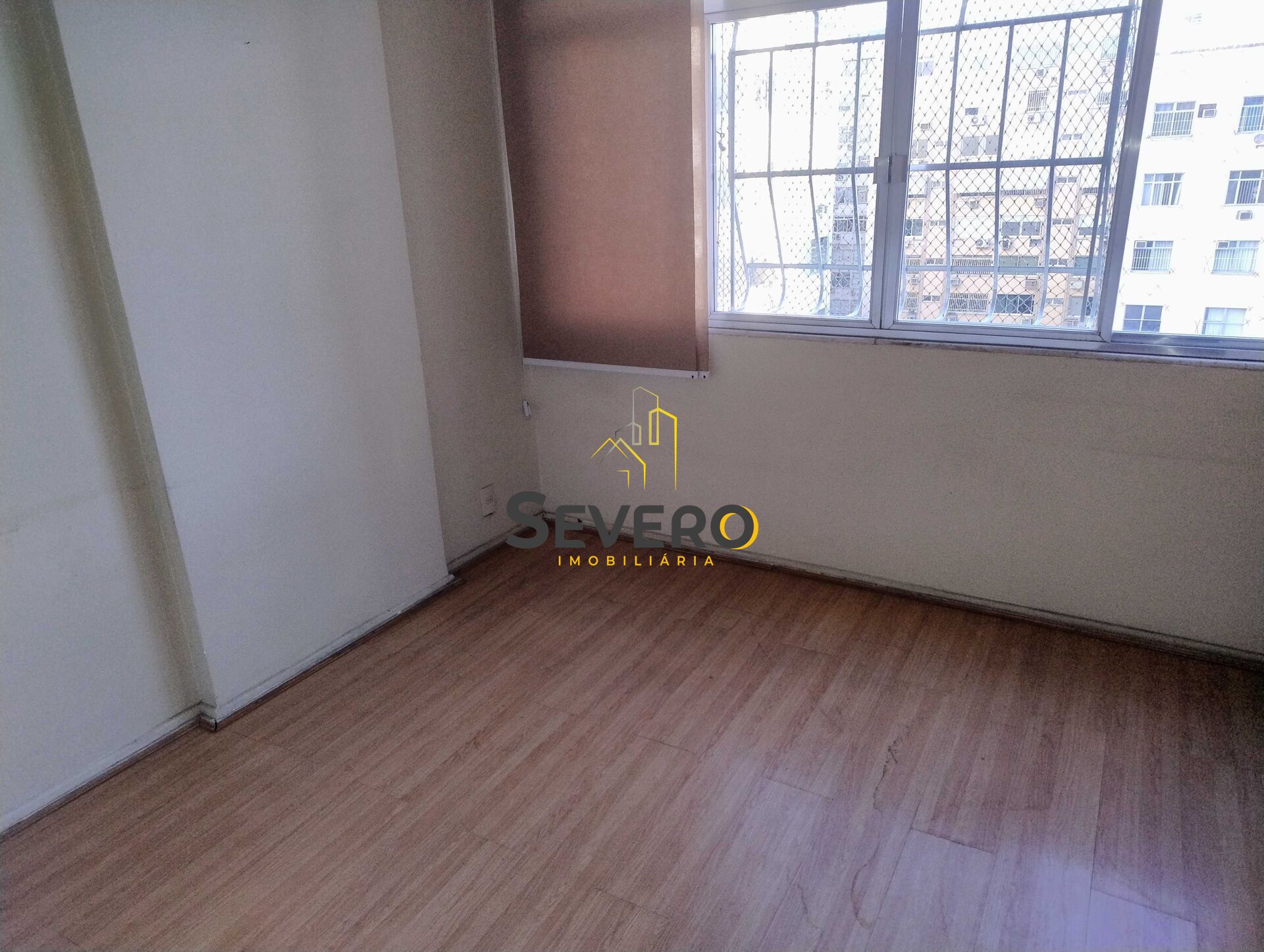 Apartamento à venda com 4 quartos, 160m² - Foto 9