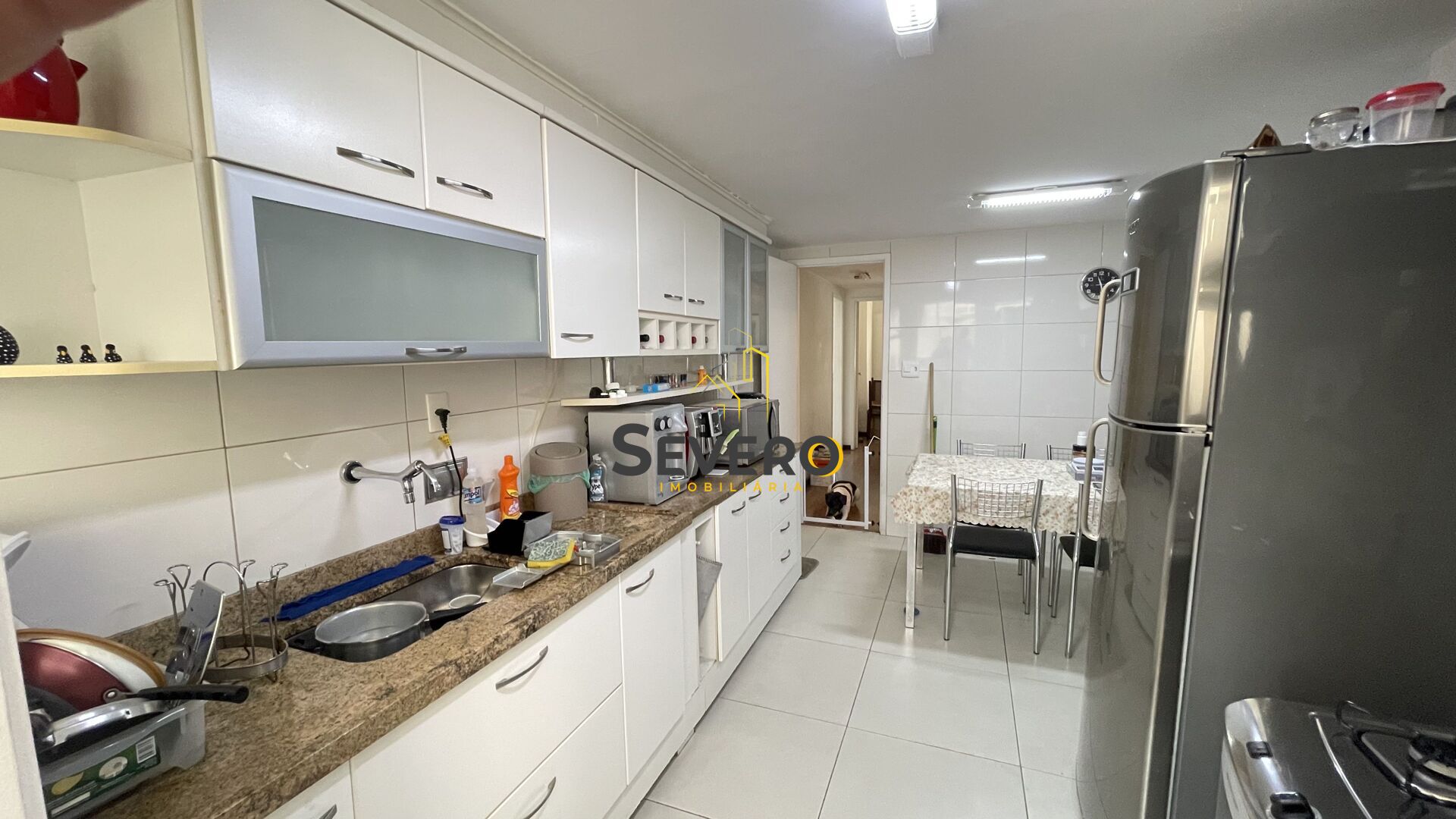 Apartamento à venda com 3 quartos, 123m² - Foto 12