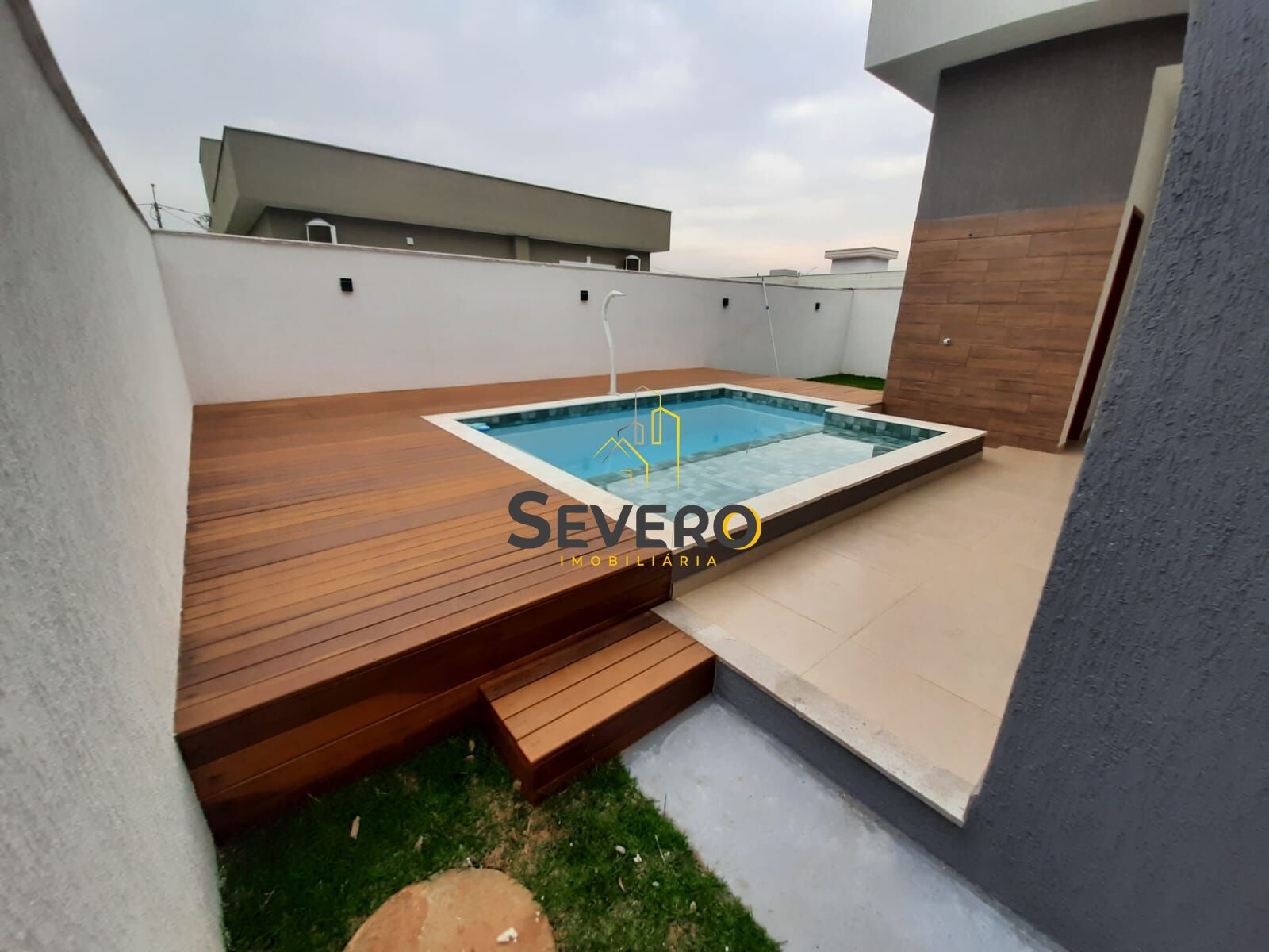 Casa à venda com 3 quartos, 370m² - Foto 21