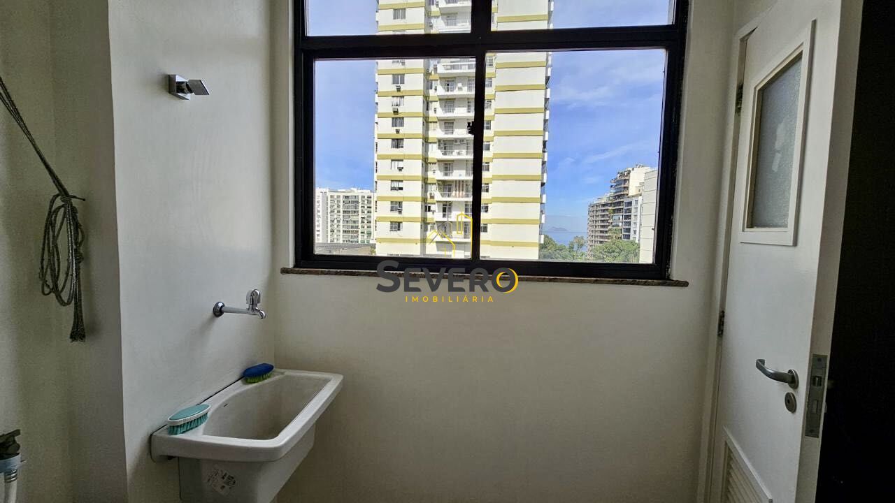 Apartamento à venda com 2 quartos, 85m² - Foto 11