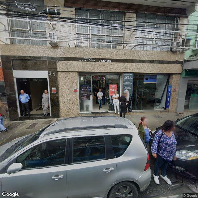 Imagem estática do "Street View" da localização