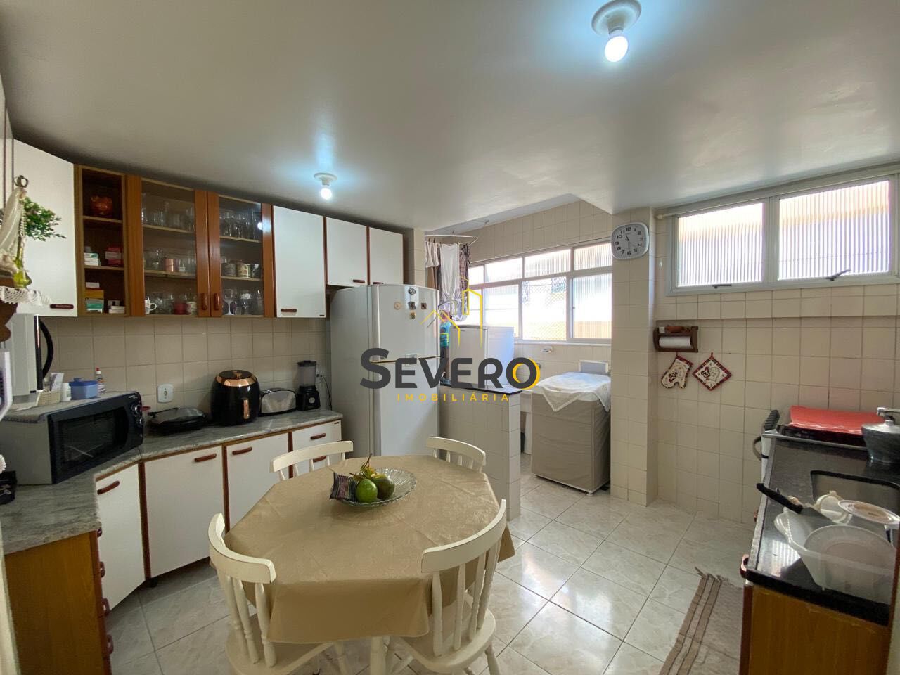 Apartamento à venda com 3 quartos, 161m² - Foto 5