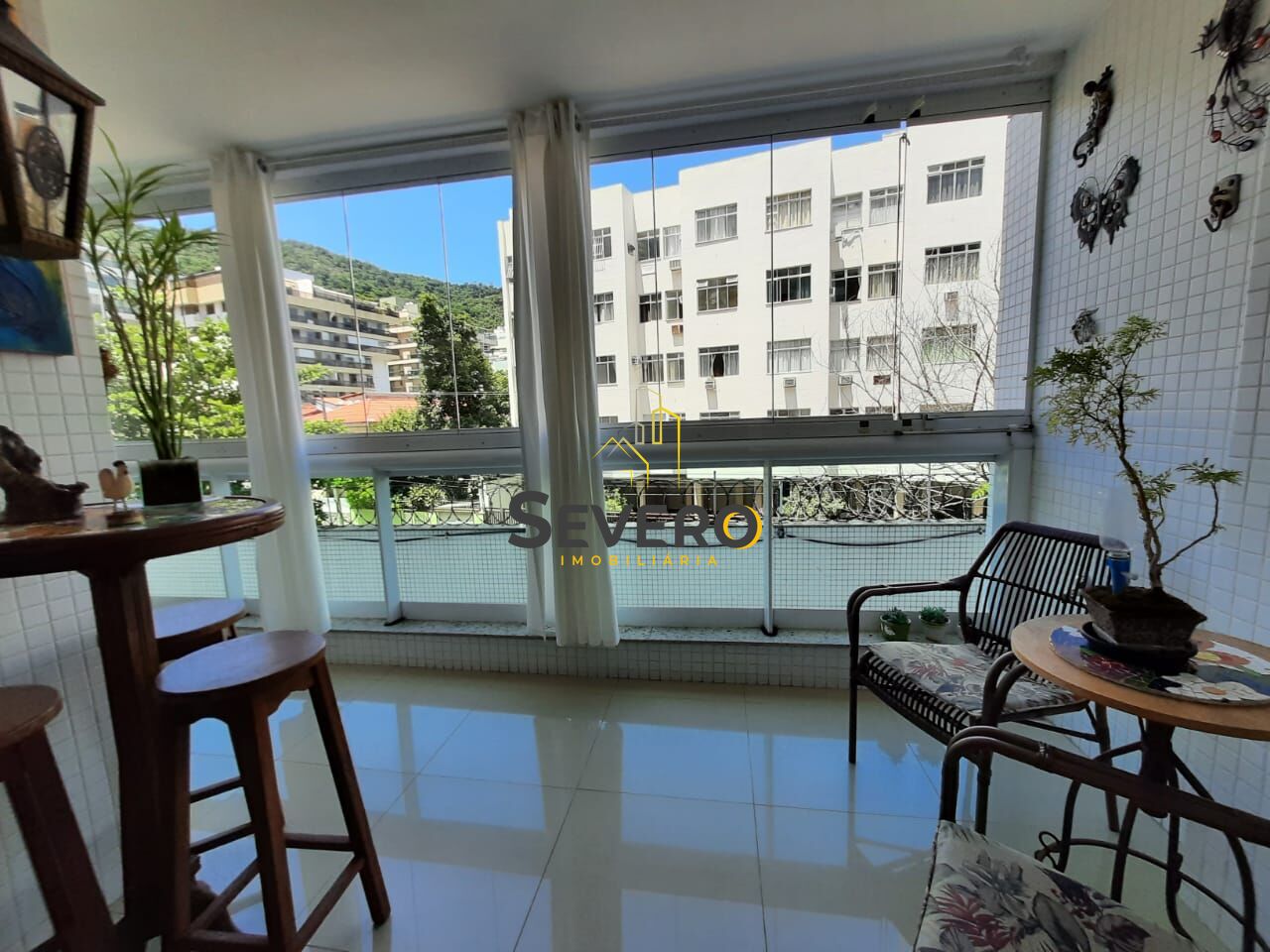 Apartamento à venda com 3 quartos, 130m² - Foto 25