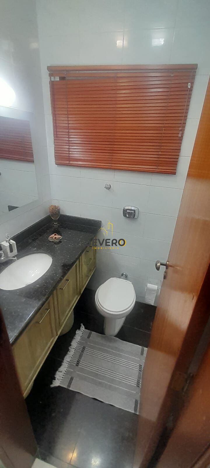 Cobertura à venda com 3 quartos, 250m² - Foto 13