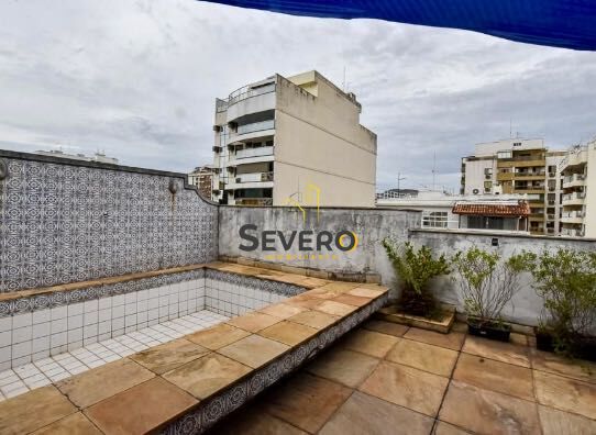 Cobertura à venda com 2 quartos, 130m² - Foto 1