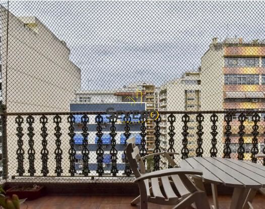 Cobertura à venda com 2 quartos, 130m² - Foto 2