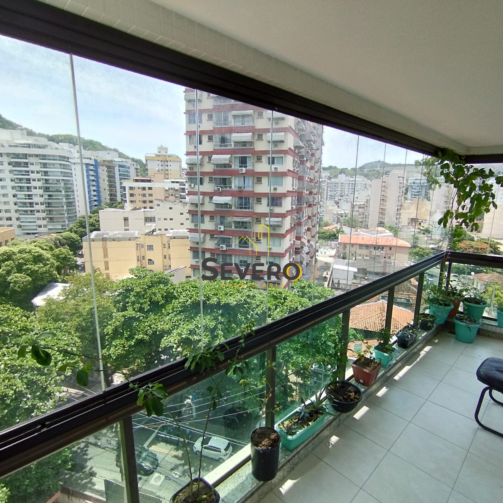 Apartamento à venda com 3 quartos, 97m² - Foto 5