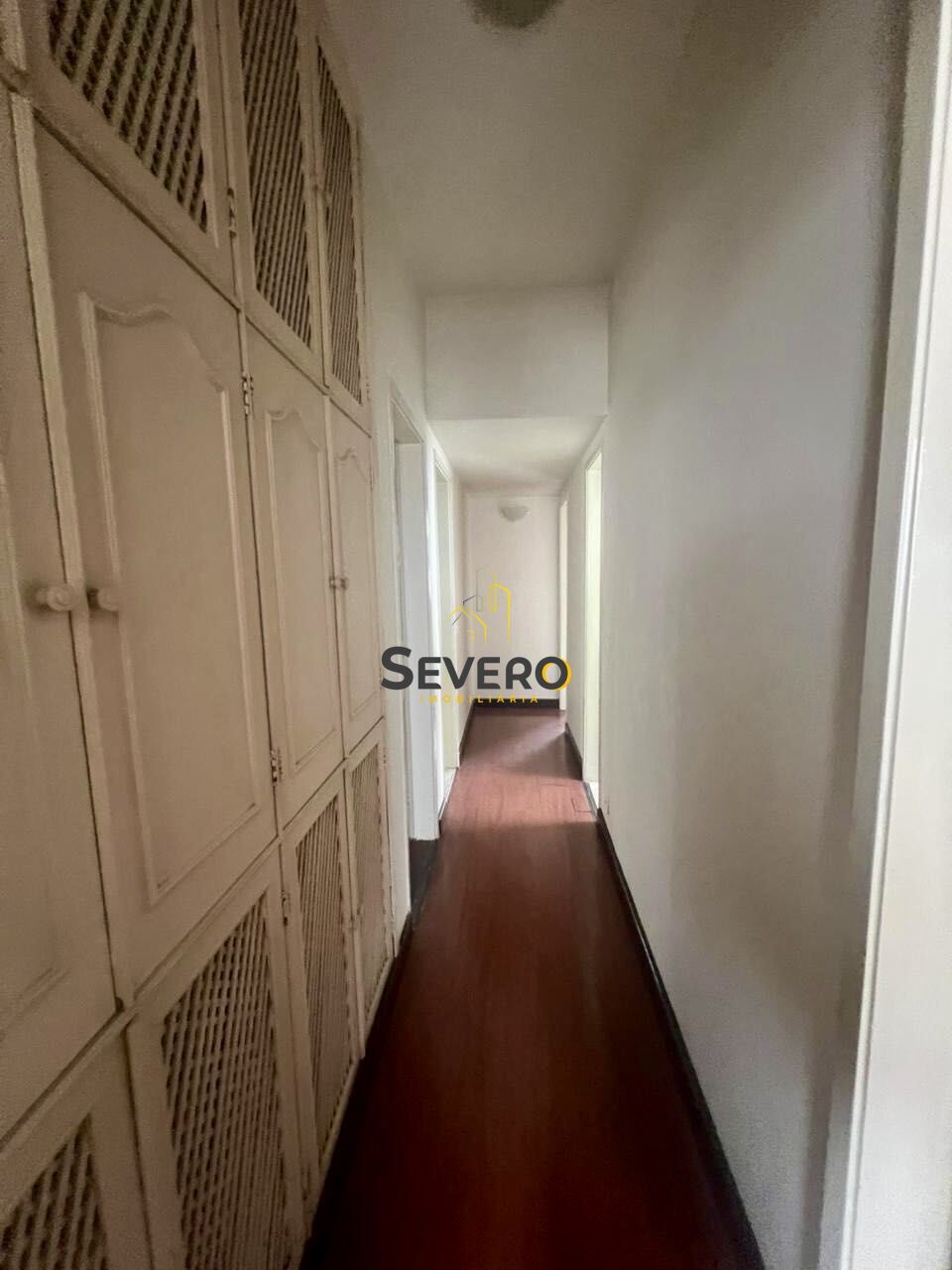 Apartamento à venda com 3 quartos, 140m² - Foto 12