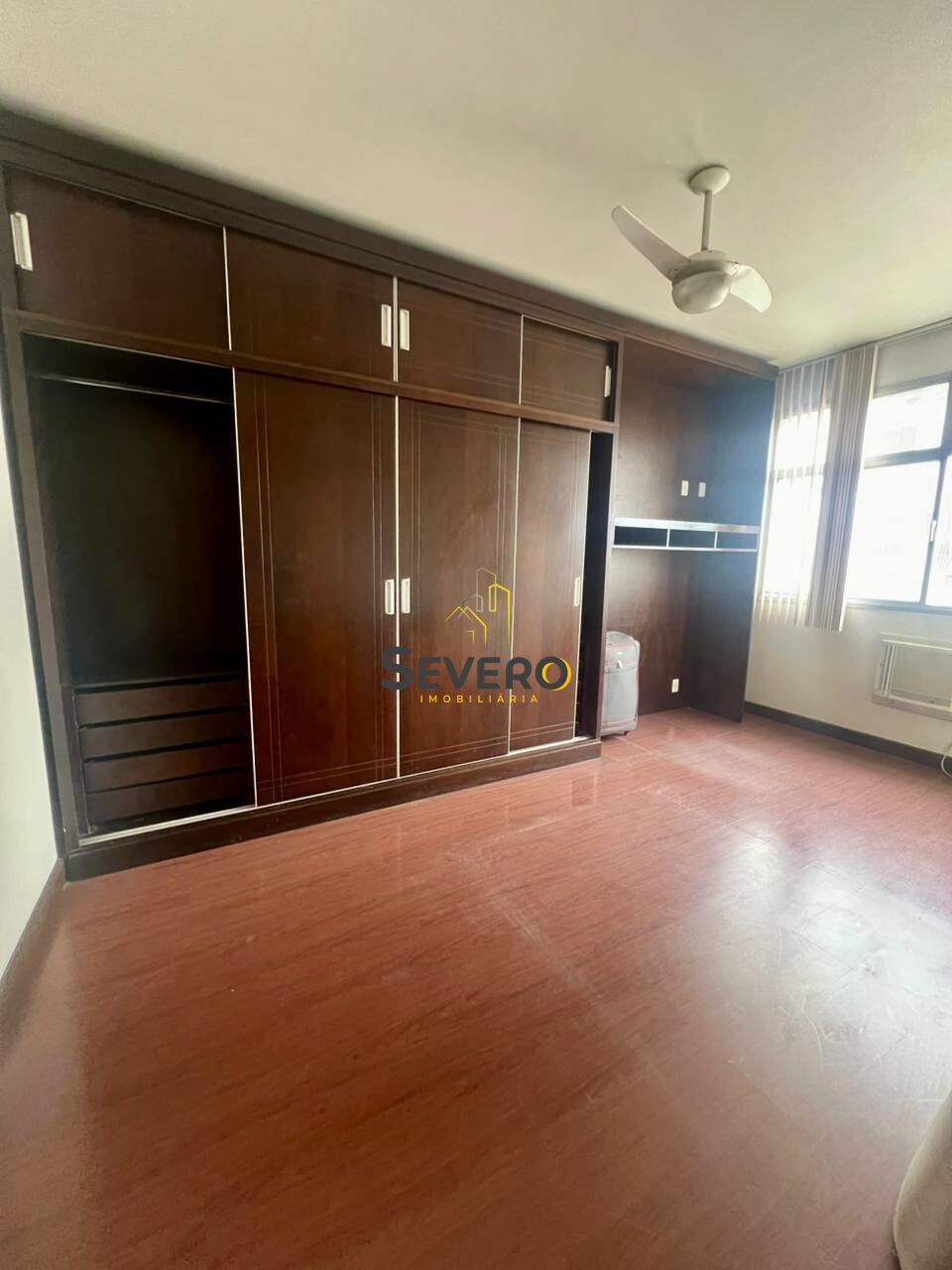 Apartamento à venda com 3 quartos, 140m² - Foto 13