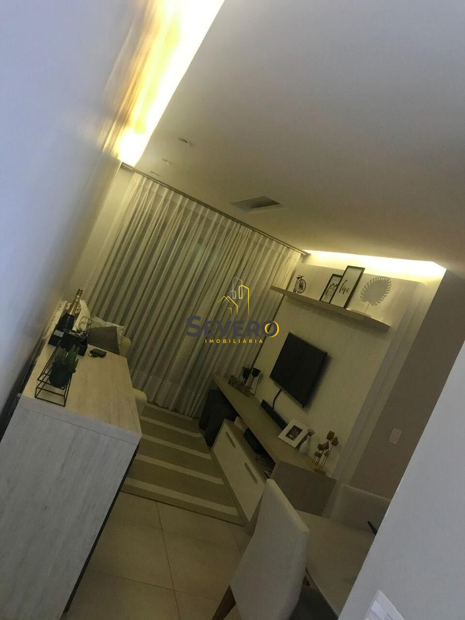 Apartamento à venda com 2 quartos, 79m² - Foto 4