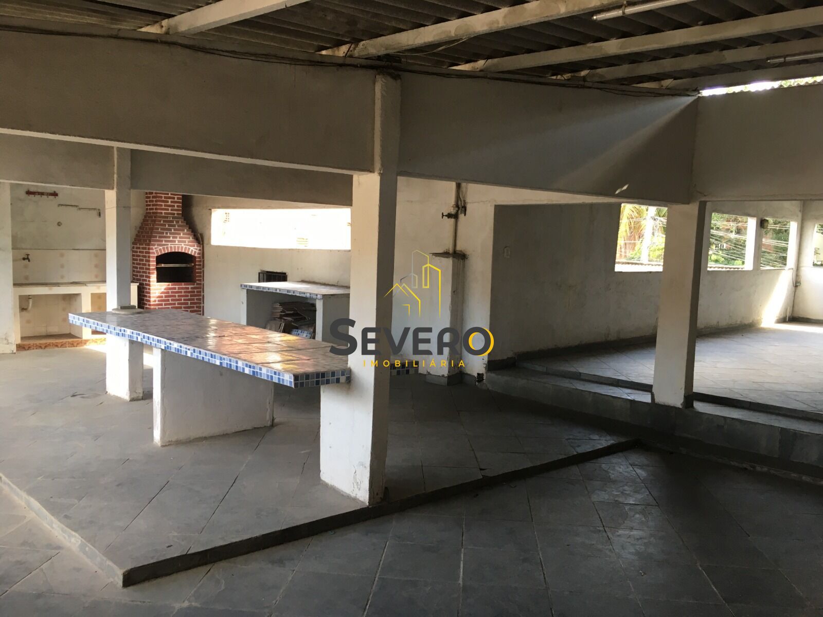 Casa à venda com 3 quartos, 165m² - Foto 3