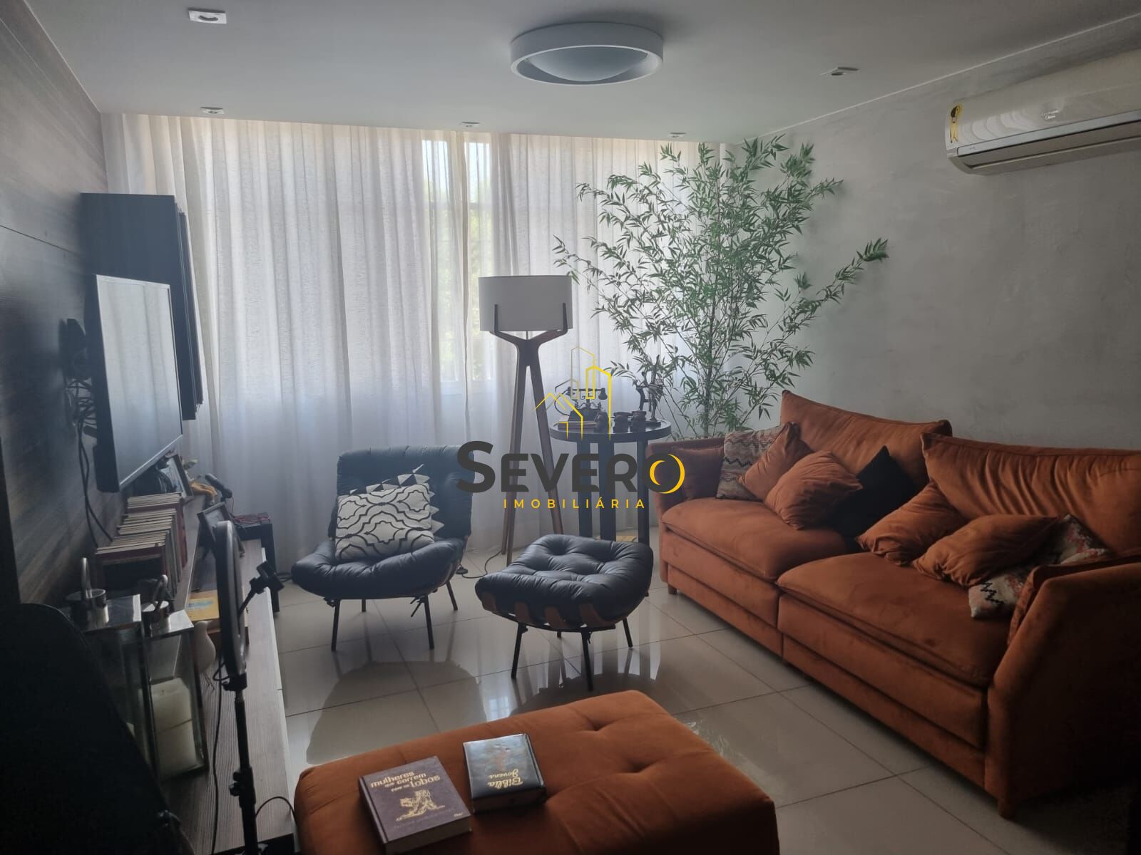 Apartamento à venda com 3 quartos, 105m² - Foto 2