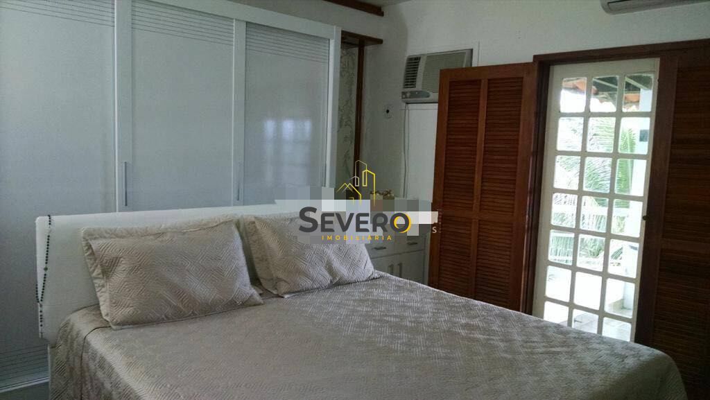 Casa de Condomínio à venda com 4 quartos, 279m² - Foto 18