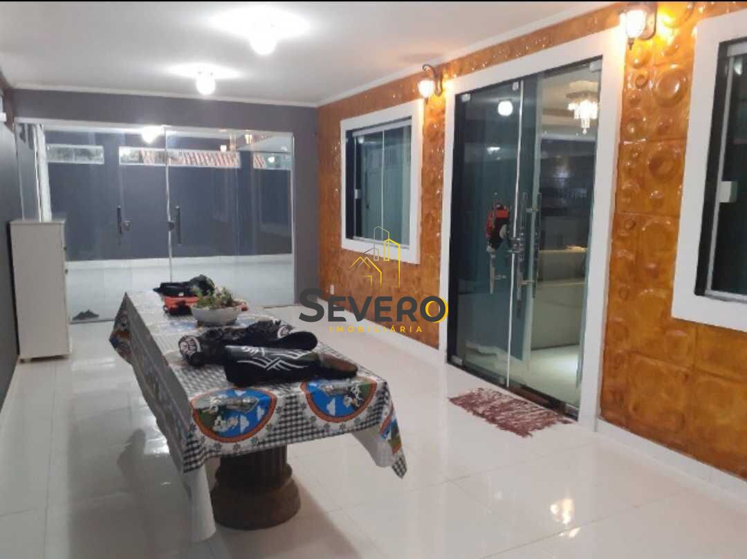 Casa à venda com 3 quartos, 305m² - Foto 8