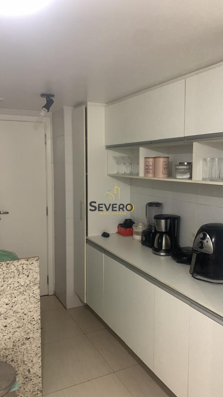 Apartamento à venda com 2 quartos, 90m² - Foto 5