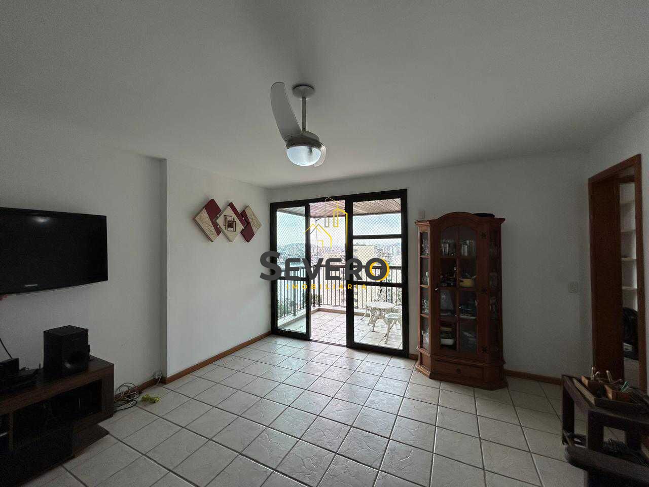 Apartamento à venda com 3 quartos, 130m² - Foto 17