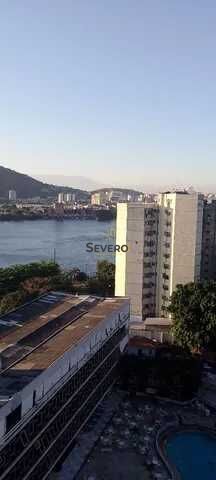 Apartamento à venda com 3 quartos, 130m² - Foto 2