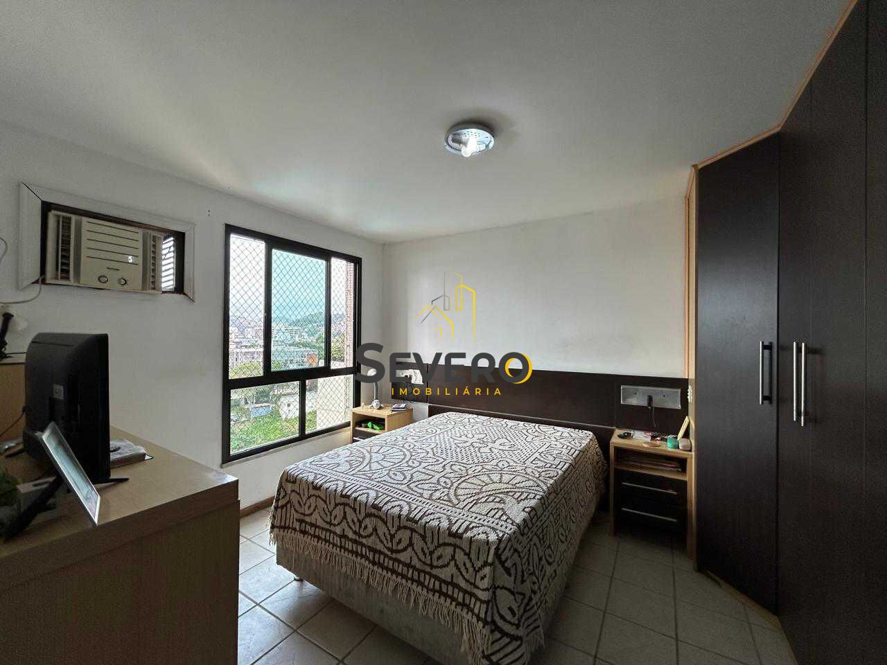 Apartamento à venda com 3 quartos, 130m² - Foto 3