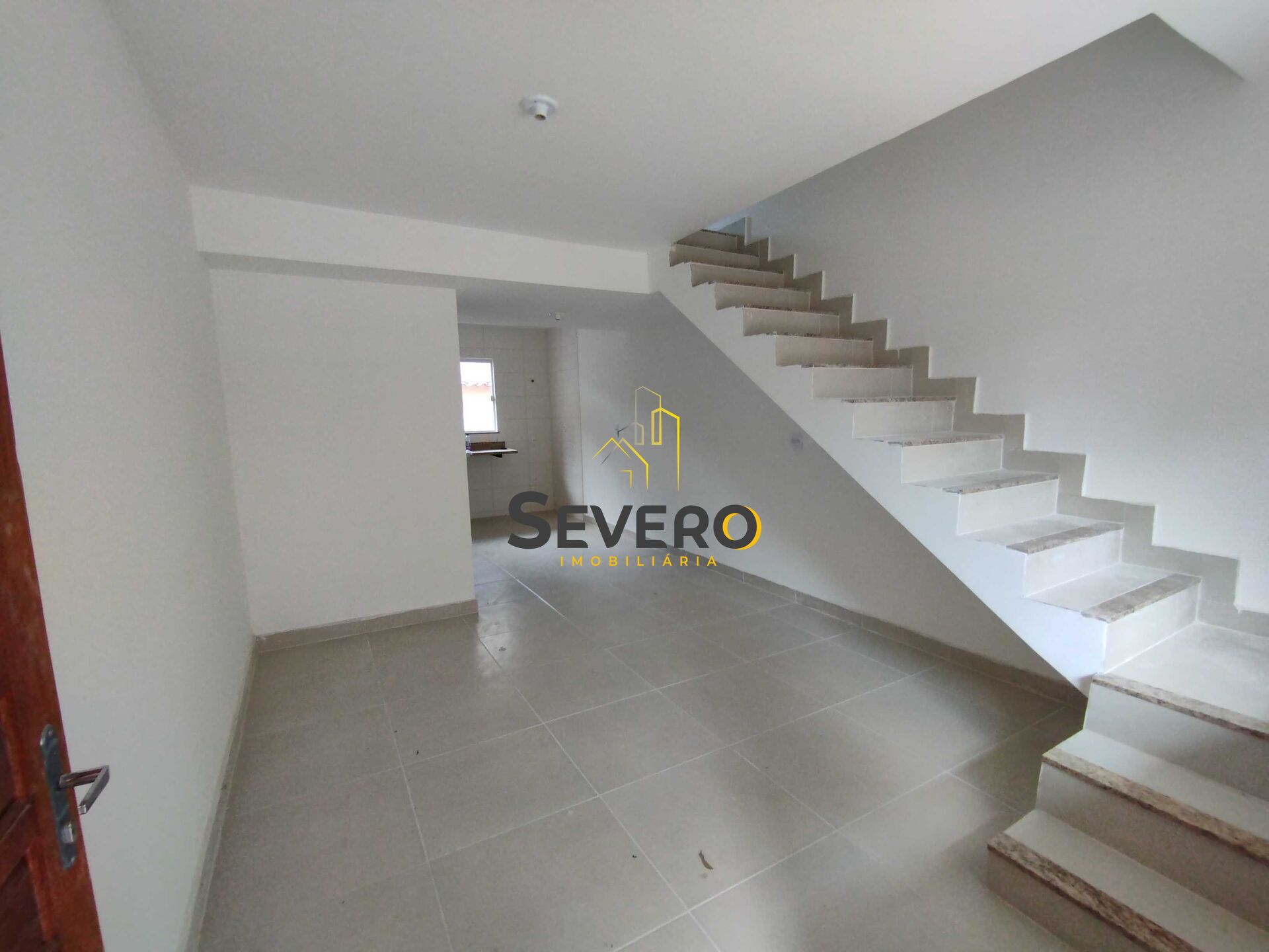 Casa à venda com 2 quartos, 80m² - Foto 17