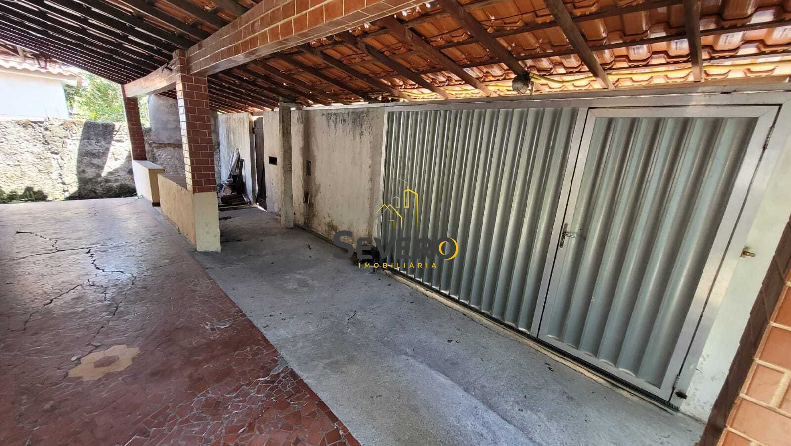 Casa à venda com 2 quartos, 200m² - Foto 13