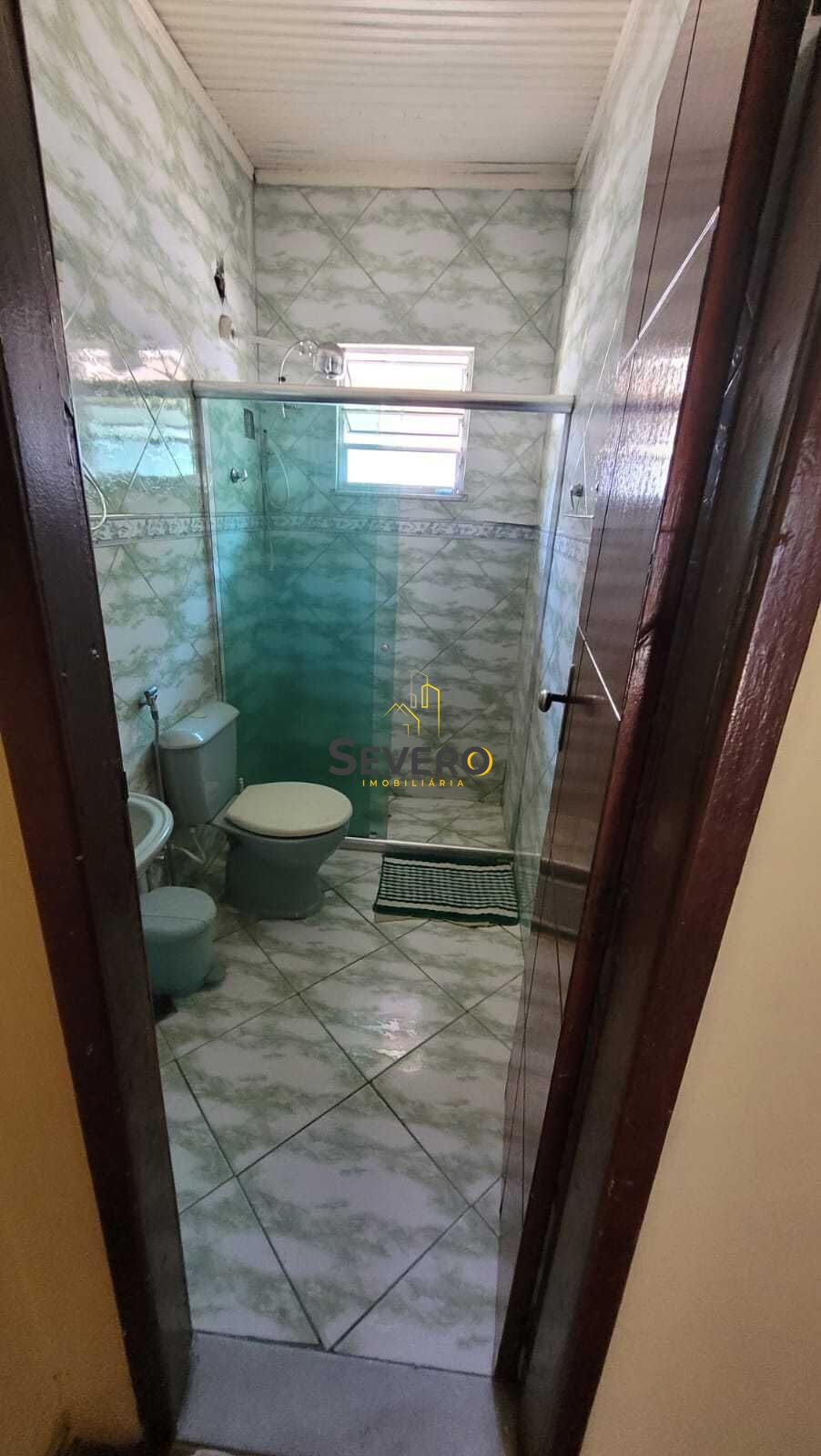 Casa à venda com 2 quartos, 200m² - Foto 31