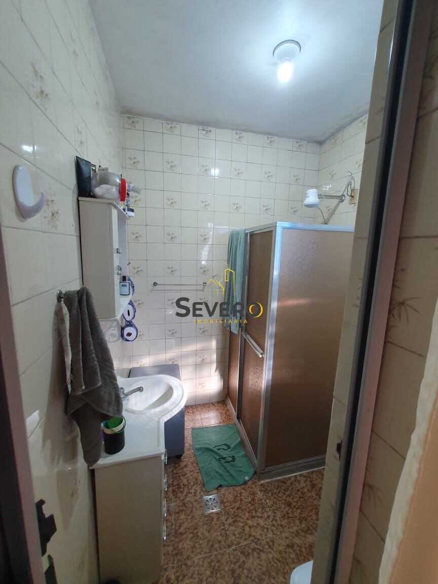 Casa à venda com 3 quartos, 420m² - Foto 15