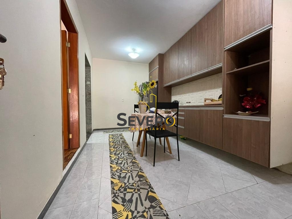Casa à venda com 4 quartos, 306m² - Foto 9