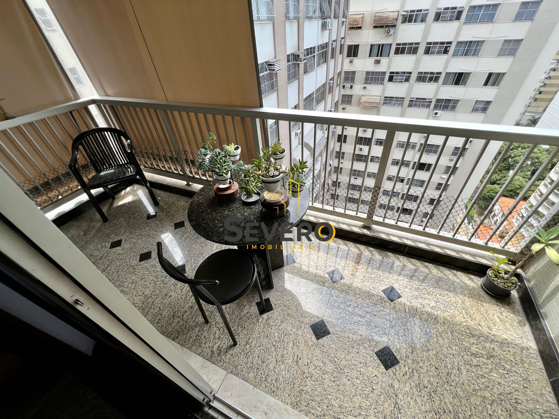 Apartamento à venda com 3 quartos, 161m² - Foto 5