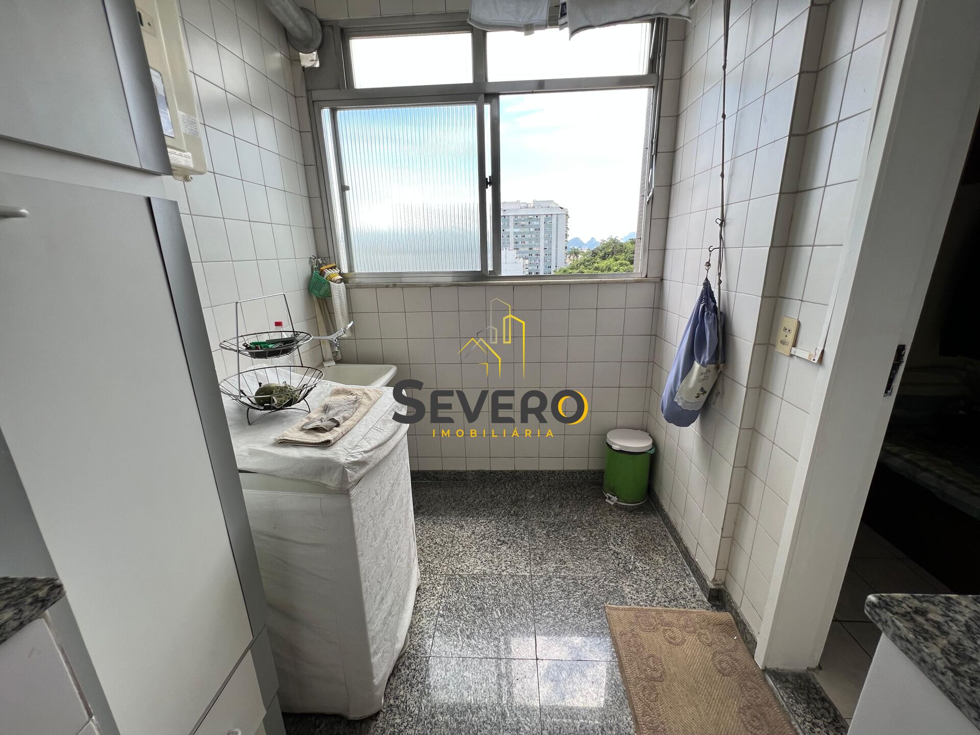 Apartamento à venda com 3 quartos, 161m² - Foto 11