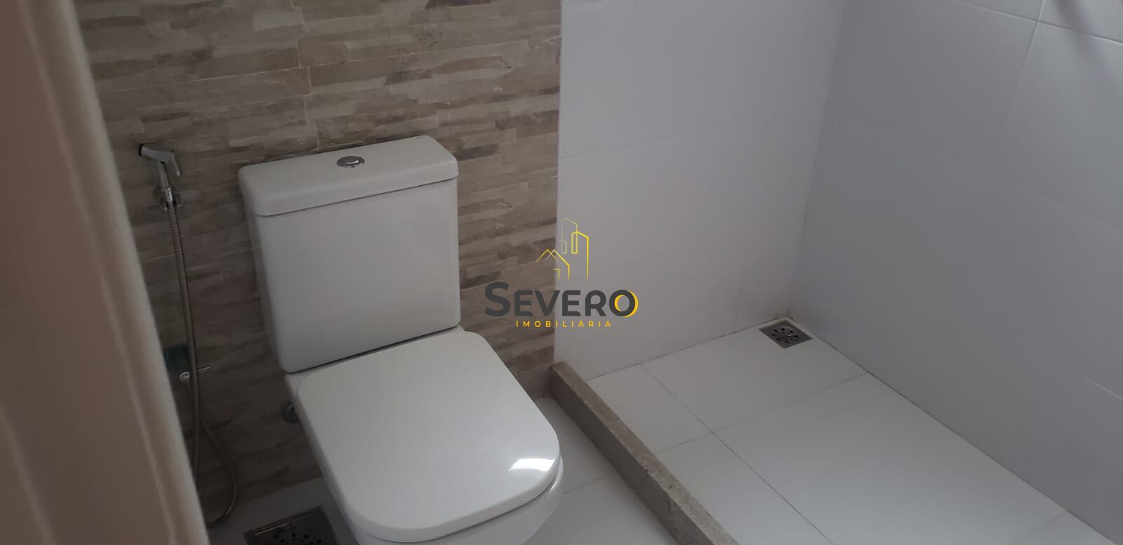 Casa à venda com 4 quartos, 140m² - Foto 16