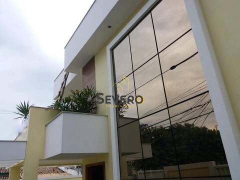 Casa à venda com 4 quartos, 140m² - Foto 30
