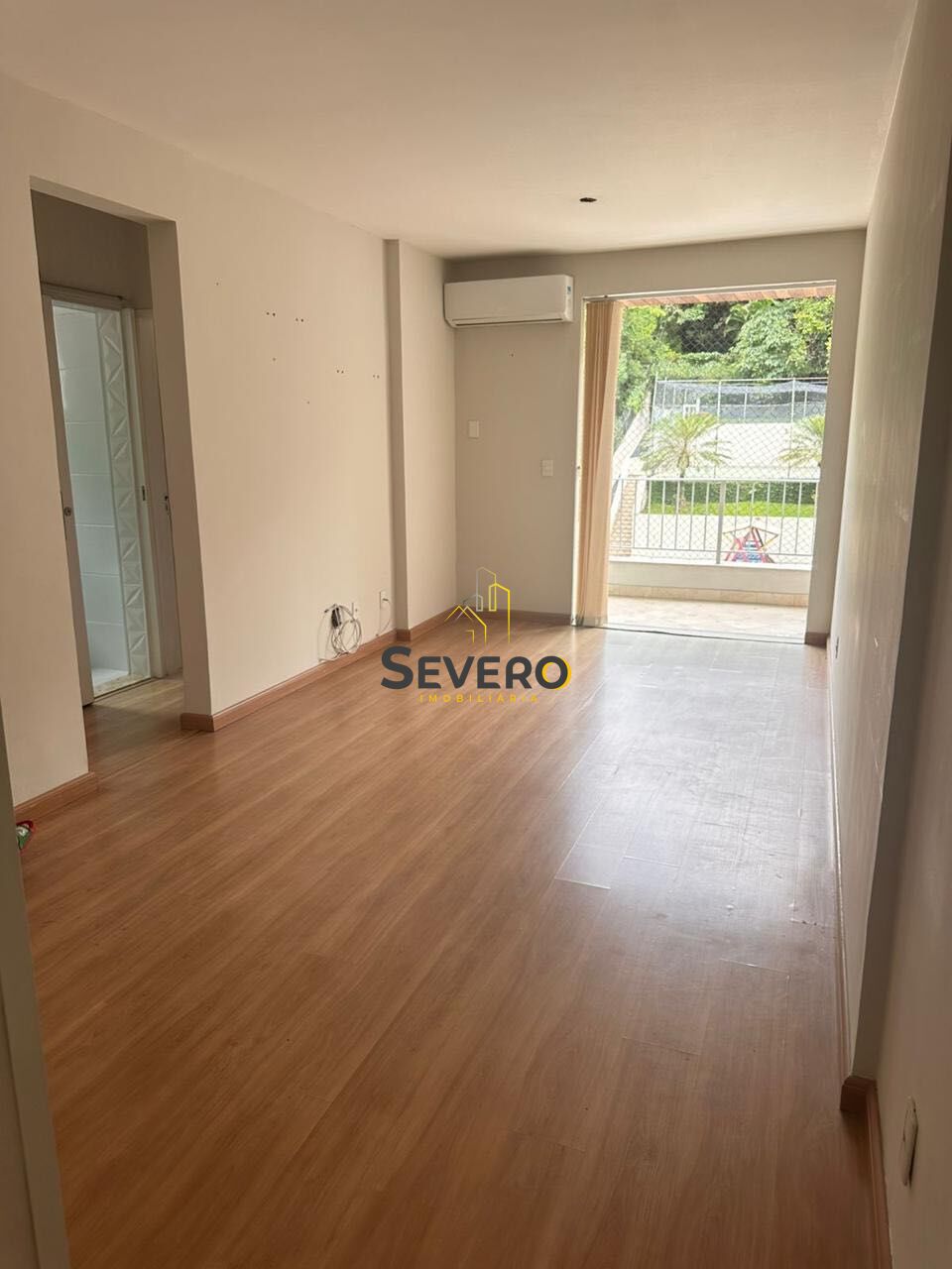 Apartamento à venda com 2 quartos, 62m² - Foto 1