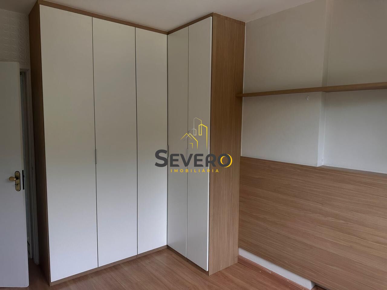 Apartamento à venda com 2 quartos, 62m² - Foto 17