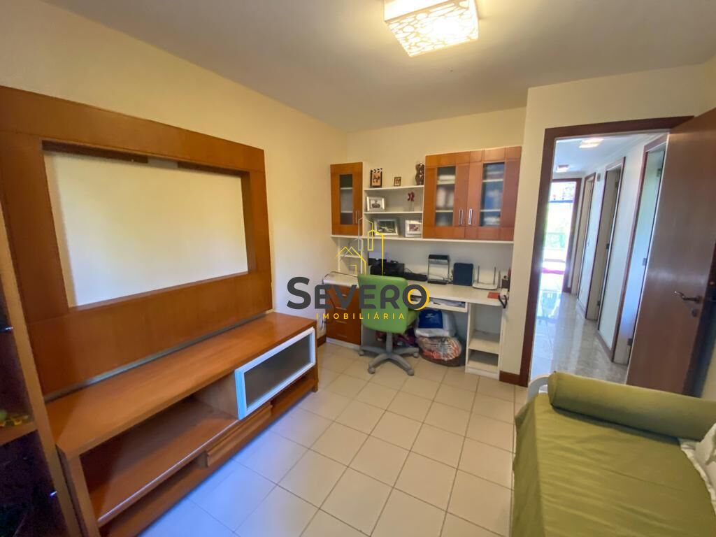 Apartamento à venda com 4 quartos, 180m² - Foto 6