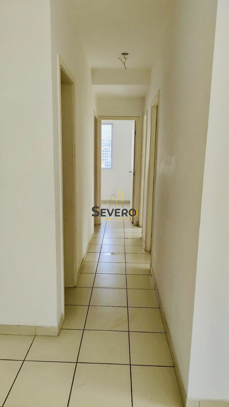 Apartamento à venda com 3 quartos, 100m² - Foto 3