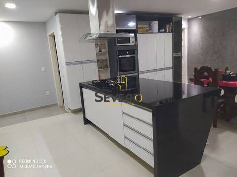 Casa de Condomínio à venda com 4 quartos, 300m² - Foto 8